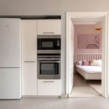 2ndhomes Charming 127 M2 3br Floor In Historically Valuable Building In Center 아파트 헬싱키