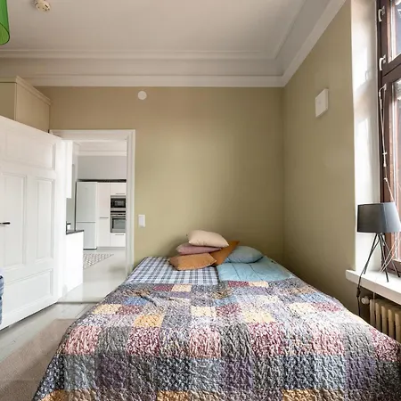 아파트 2ndhomes Charming 127 M2 3br Floor In Historically Valuable Building In Center